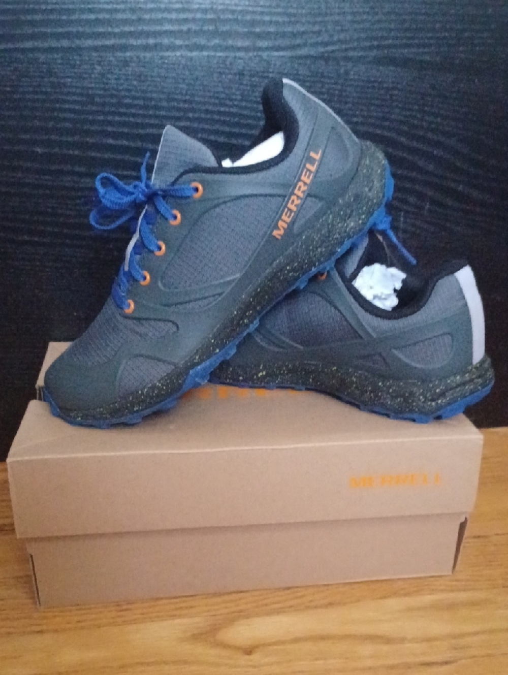 Merrell Youth,size 4, Gray and Blue Trail Sneakers